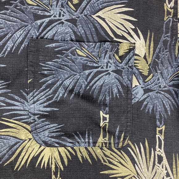 Cellinni‎ Silk Hawaiian Shirt Medium Black Palm Button Up Short Sleeve Resort - Picture 3 of 10